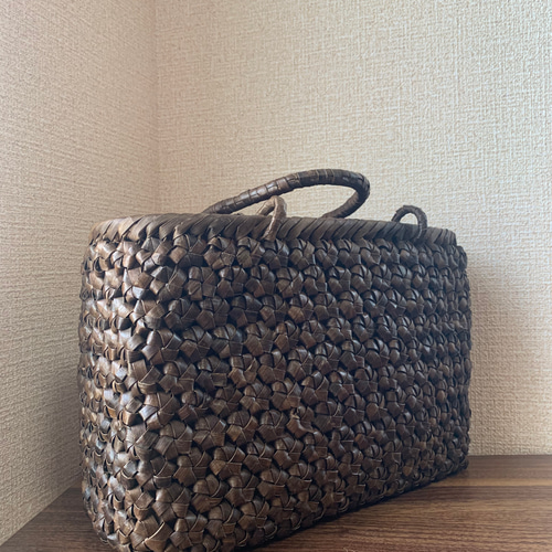 胡桃 籠バッグ くるみかごバッグ 花編み 手作り クルミ籠バッグ 胡桃 籠バッグ くるみかごバッグ 花編み 手作り クルミ籠バッグ