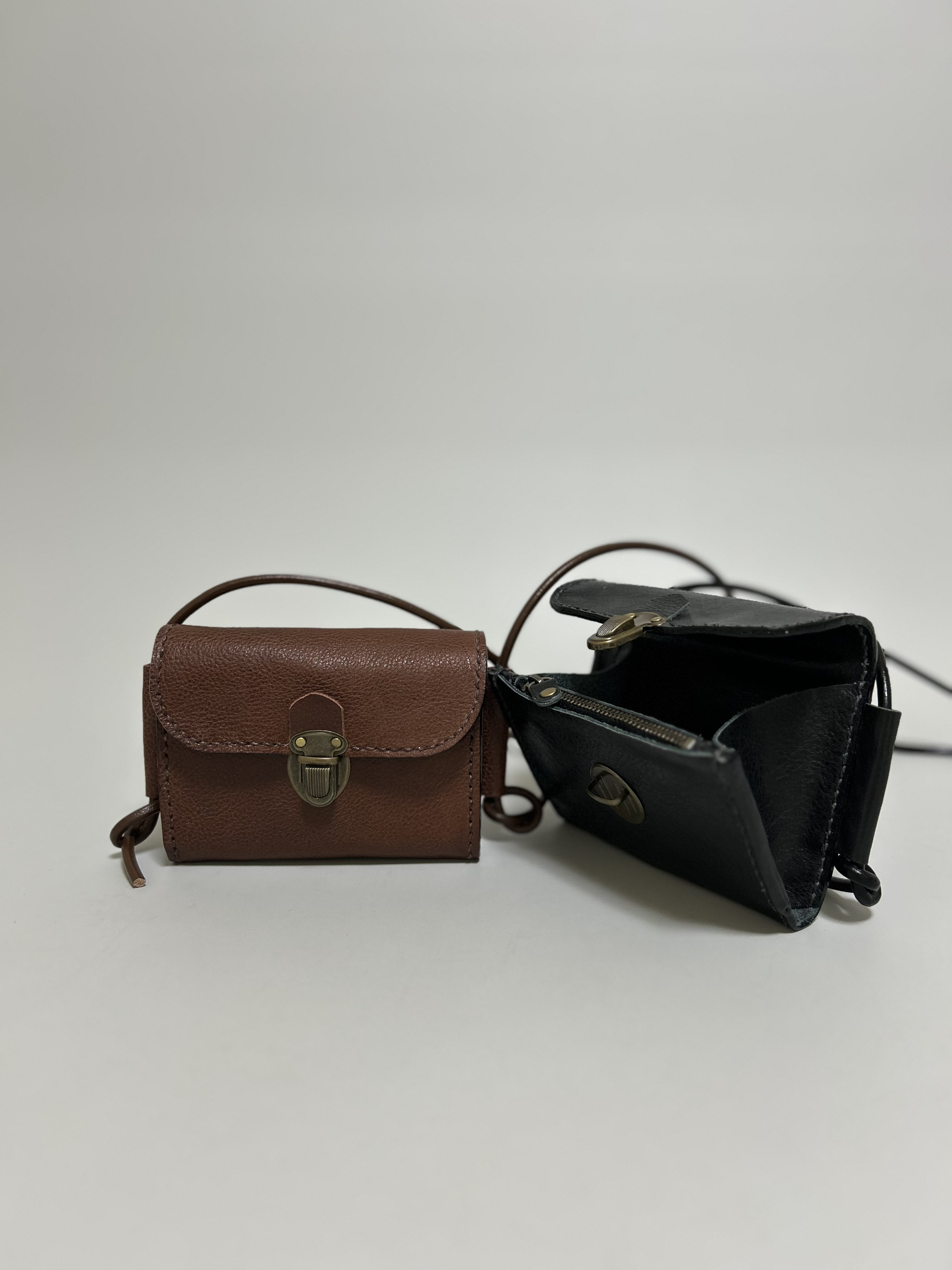 姫路レザーmini長財布ポシェット◆焦げ茶　サコッシュ　ショルダーバック　革財布　mini財布　クリスマスギフト
