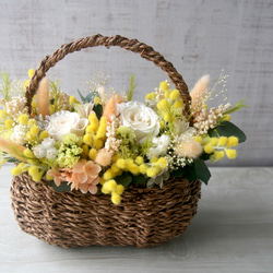 感謝の気持ちを伝える Flower basket ミモザ 2枚目の画像