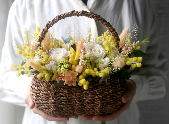 感謝の気持ちを伝える Flower basket ミモザ 5枚目の画像