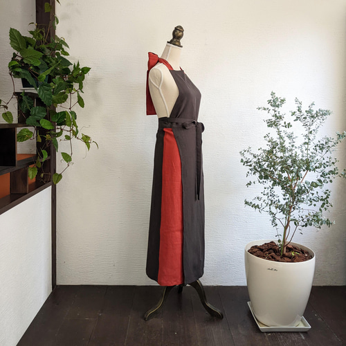 A.Nene アトリエ ネネ エプロンドレス 国産リネン ブラウン×朱 A.Nene✿ エプロンドレス / 国産リネン/ブラウン×朱 エプロン Atelier