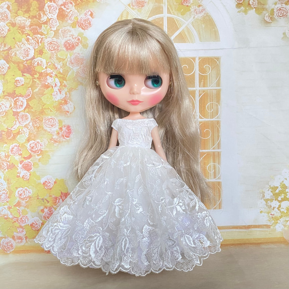 白いドレス ab912af81ac53fe68435e92f98f56a