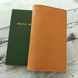 手帳カバー 縦16.5×横20.5cm(広げた状態) イタリアのベジタブルレザー