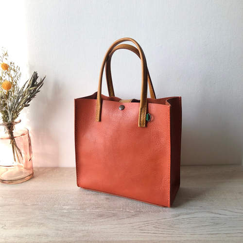 革の小さめ手提げバッグ オレンジ 《荷物が少ないとき・普段使いなどに