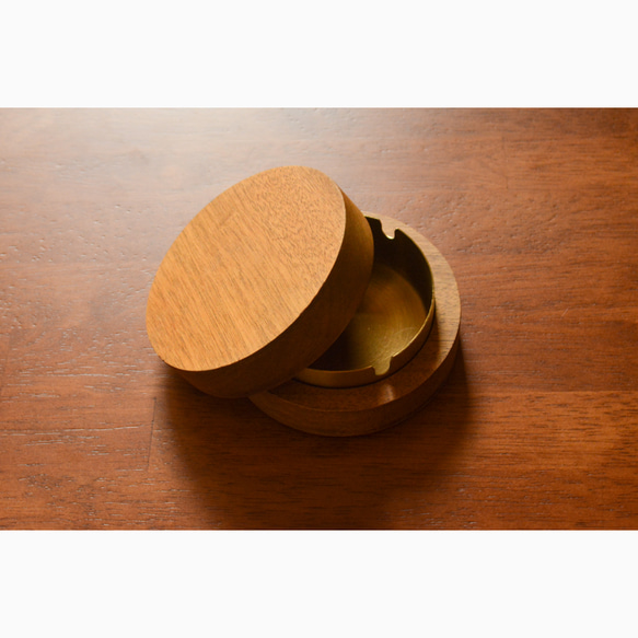 受注生産 職人手作り 灰皿 アストレイ ギフト 父の日 インテリア 無垢材 おうち時間 木製 家具 木工 LR2018 4枚目の画像