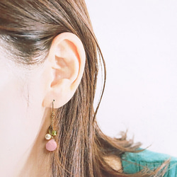 粉色蛋白石【蛋白石】鏈條設計耳環 第3張的照片