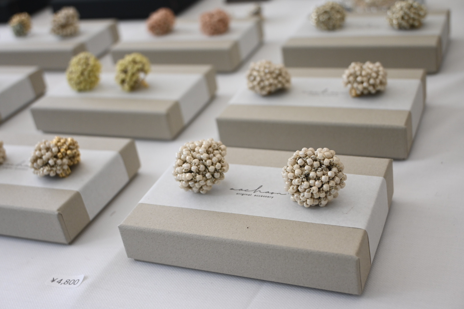 マジックフラワーピアス