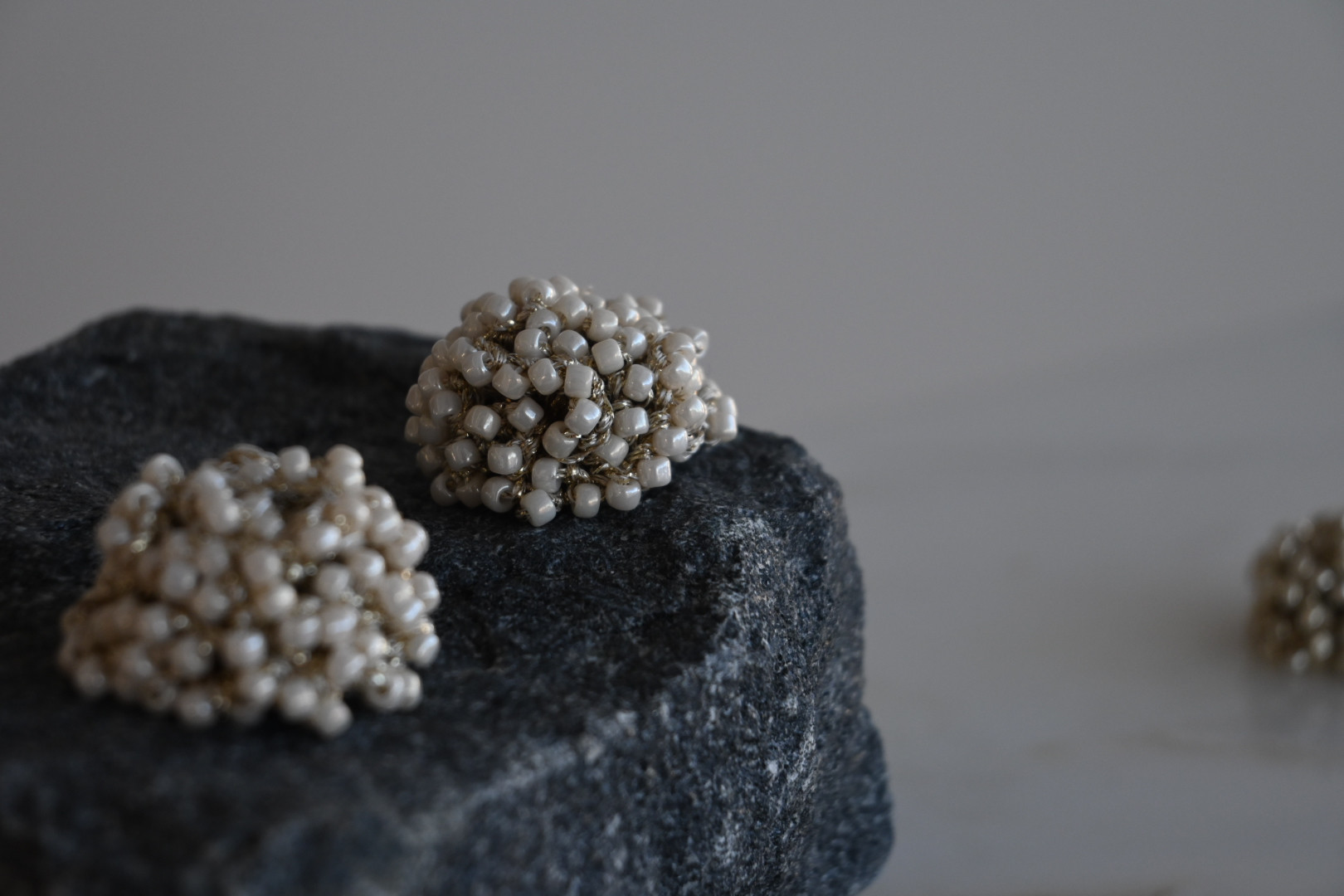 マジックフラワーピアス