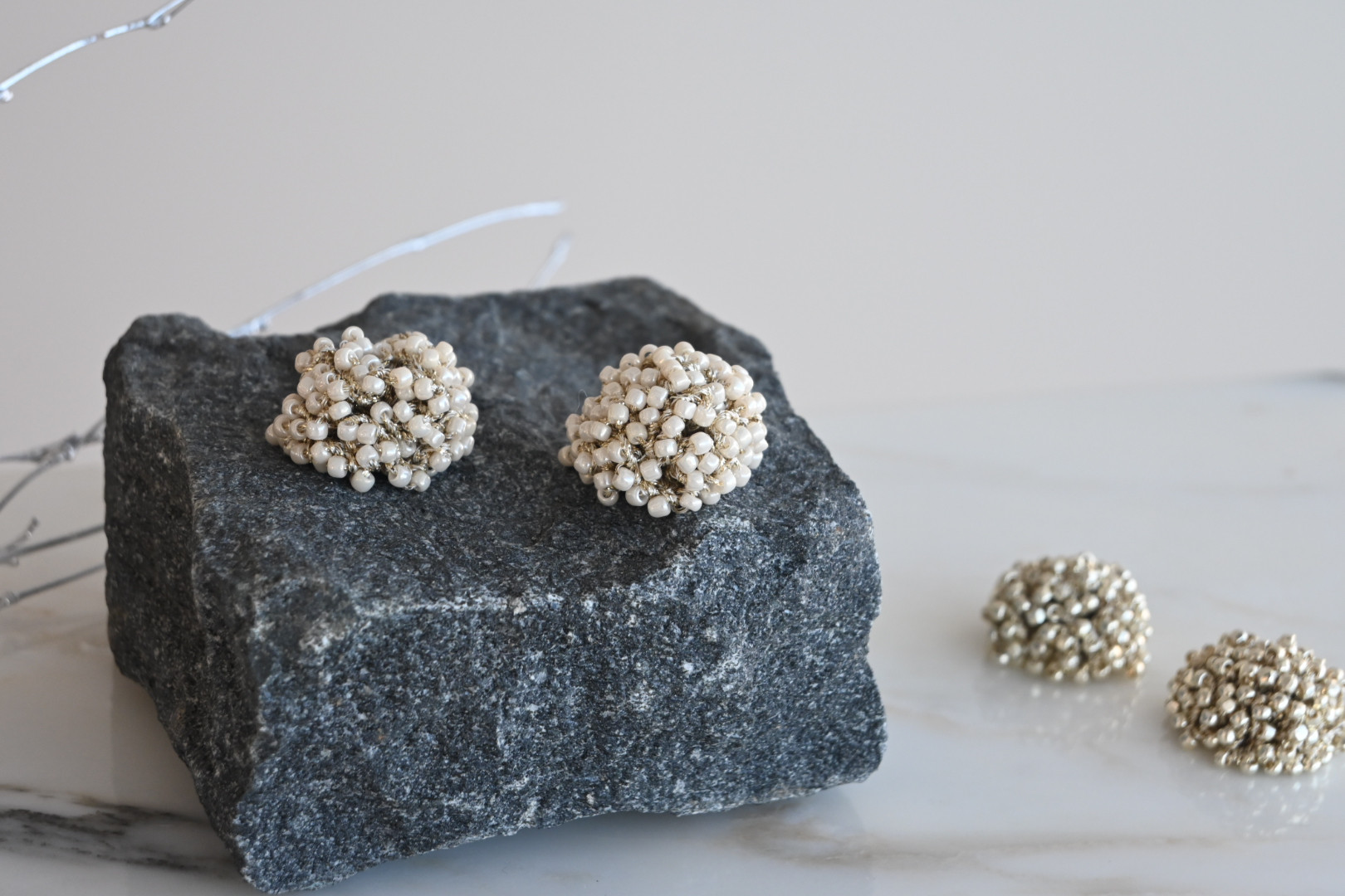 マジックフラワーピアス