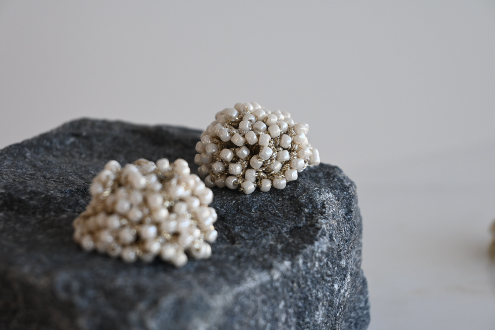 マジックフラワーピアス