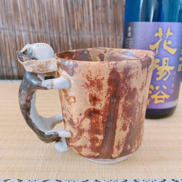 [作為禮物的貓陶器] Nekomata 茶杯（馬克杯）妖怪陶器 第4張的照片