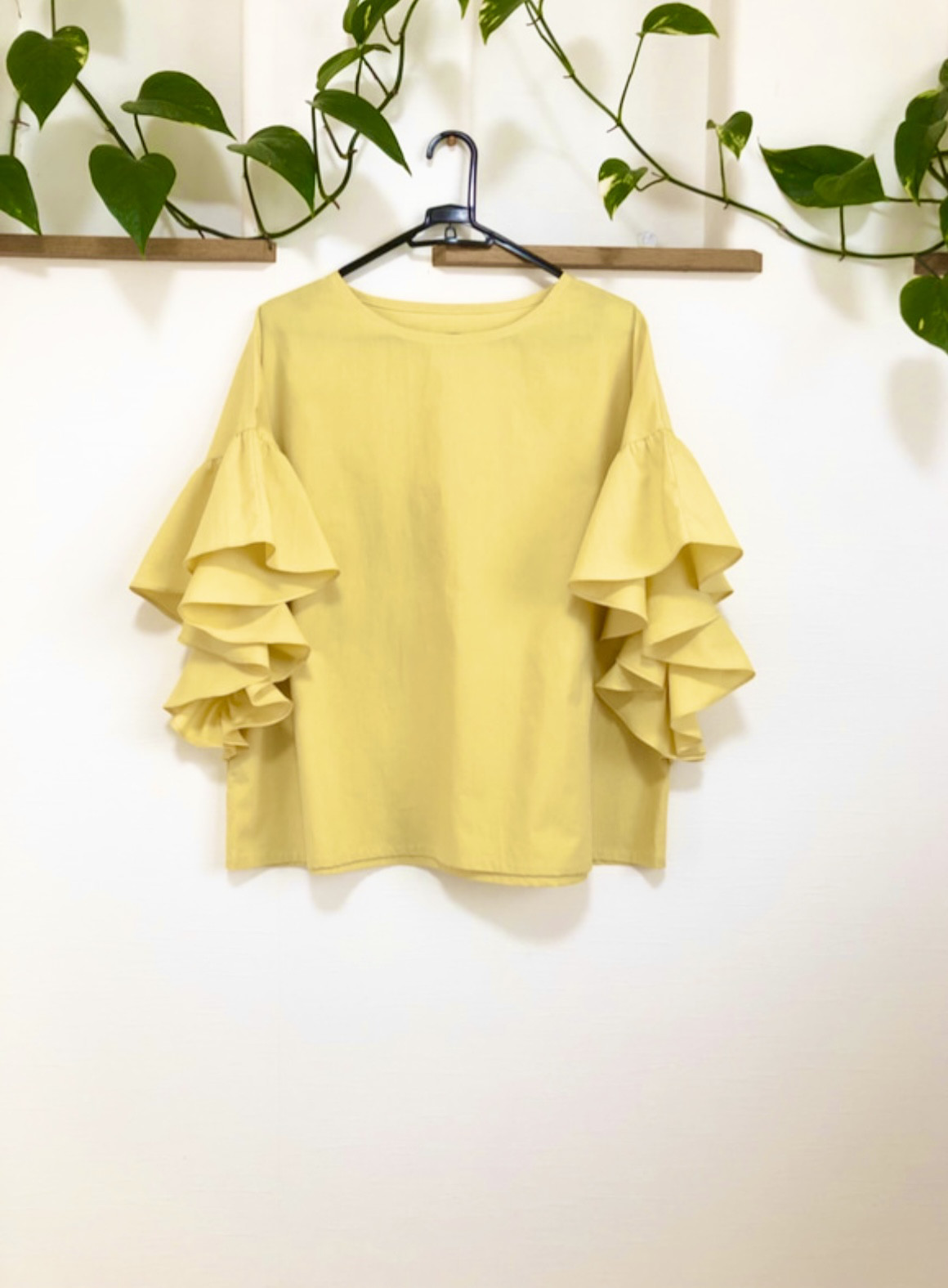 （再販4 『春の誕生花2026』ワッシャーコットンゆったりめなフリル袖のプルオーバー ミモザイエロー♡桜ピンク