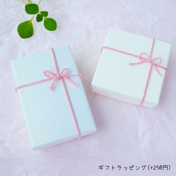 小さなチューリップブローチ~ピンク~ (受注制作、お花モチーフ、春、手編み、プレゼント、四季折々) 8枚目の画像