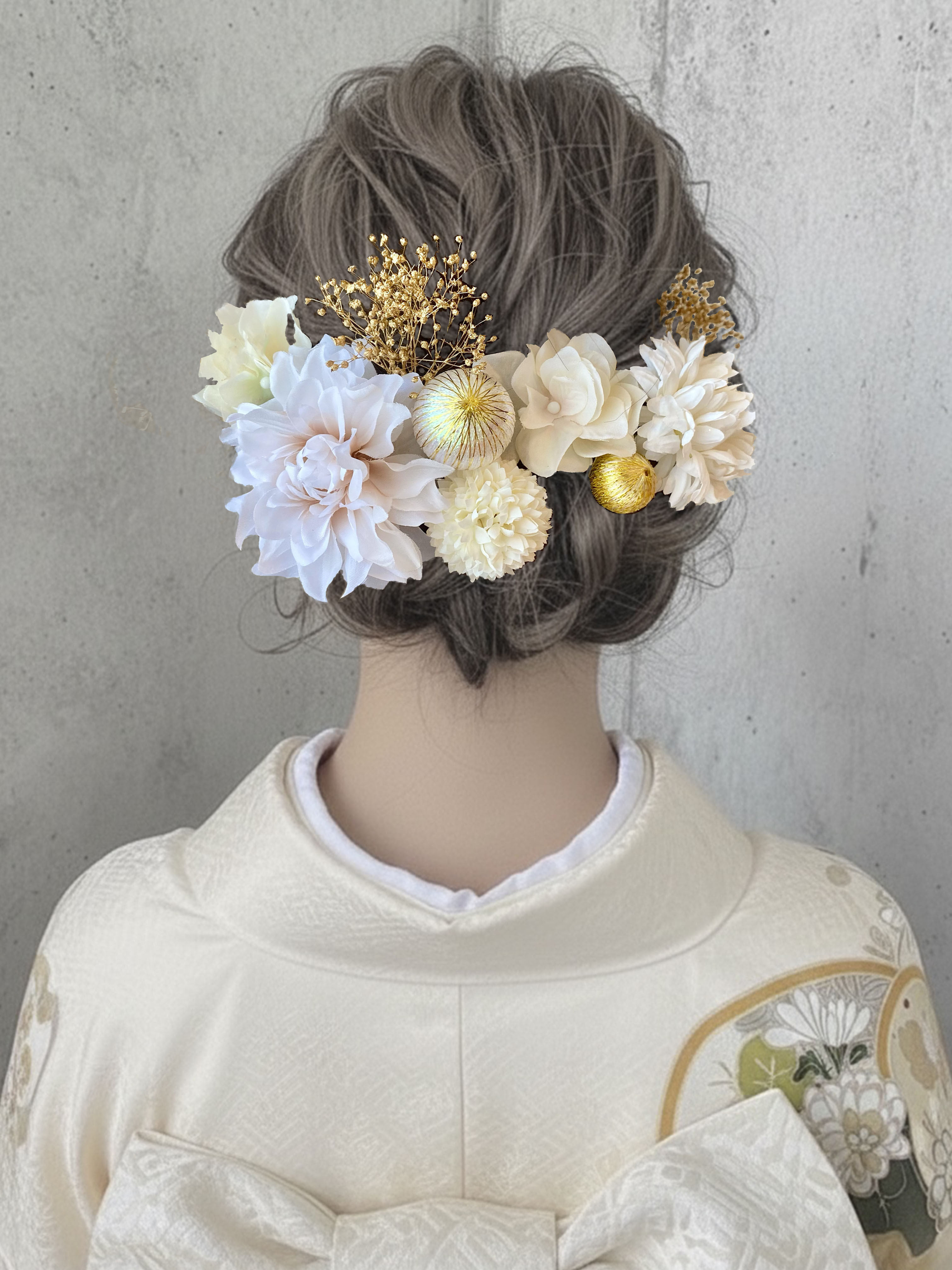 ホワイトダリア　ホワイトゴールド　和玉髪飾り　成人式　卒業式　結婚式　振袖　袴　白無垢　成人式髪飾り　卒業式髪飾り