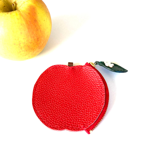 りんごのレザーコインケース・小さいポーチ・送料無料 小銭入れ