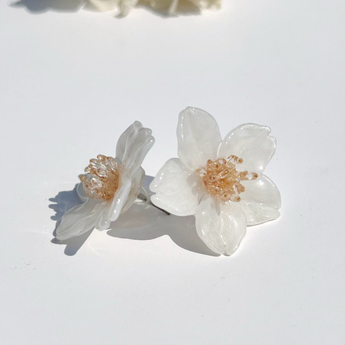 本物の桜 耳飾り｜桜色・ソメイヨシノ (ピアス/イヤリング) ピアス