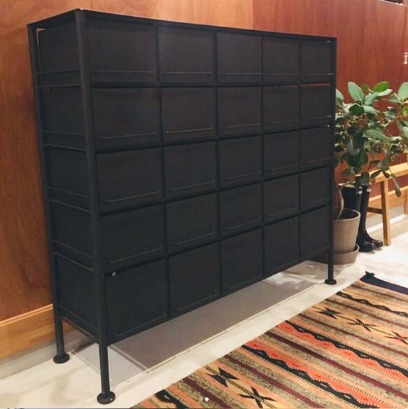 アイアンのドロワーシェルフ　4列2段【サイズオーダー可】 収納 家具 新築