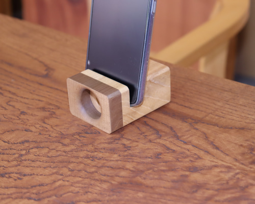 会津の天然木「スマホスタンド＆スピーカー」Aタイプ スマホスタンド