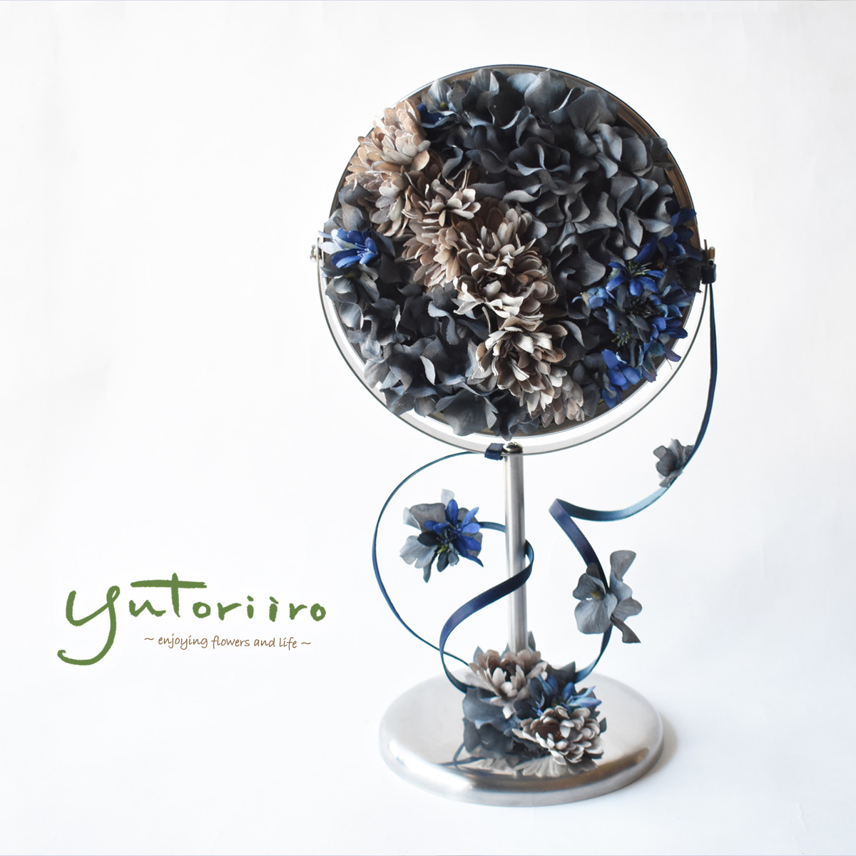 【ギフト包装無料】お花のスタンドミラー　シックデイジー