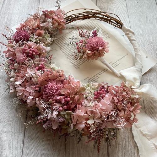 ロマンチックピンクのリースブーケ ＊ウエディング＊ プリザーブド