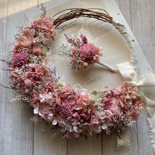 ロマンチックピンクのリースブーケ ＊ウエディング＊ プリザーブド