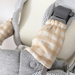 ☆ベビービョルンHARMONY、ONE、ONEKAI、アンジェレッテ用 リバーシブルよだれカバー☆ブロックチェック 7枚目の画像