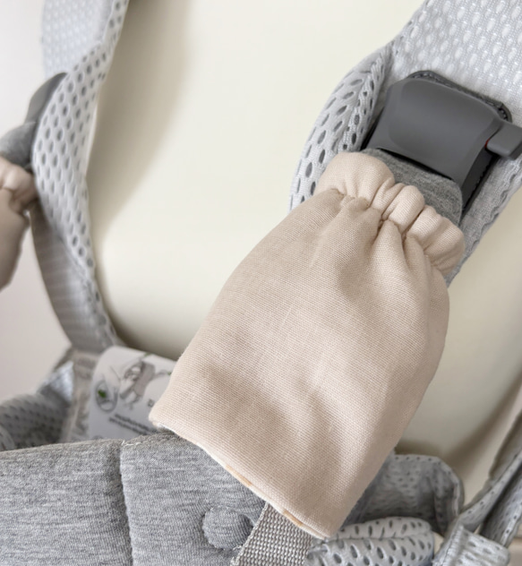 ☆ベビービョルンHARMONY、ONE、ONEKAI、アンジェレッテ用 リバーシブルよだれカバー☆ブロックチェック 8枚目の画像