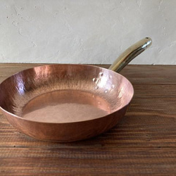 銅製のフライパン(中サイズ) ※受注品 2枚目の画像