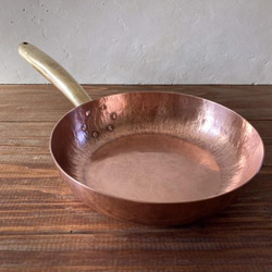 銅製のフライパン(中サイズ) ※受注品 3枚目の画像