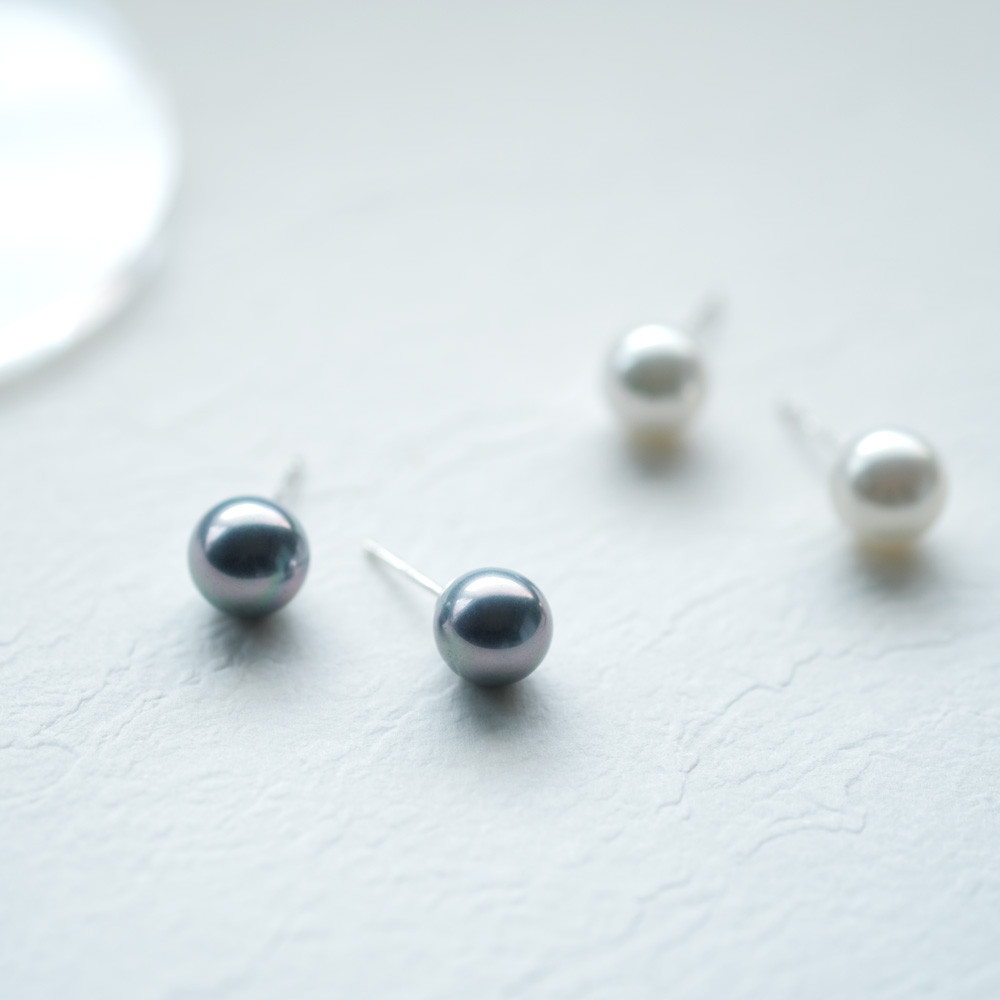 グレー ＆ ホワイト 8mm パール ピアス シルバー925