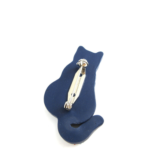 受注制作】哀愁漂う背中がいとおしいおすわり猫のブローチ(約7g