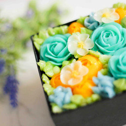 『食べられるお花のケーキ』【Mint Blue】"ミニ"ボックスフラワーケーキ＜ミニサイズ＞　 3枚目の画像
