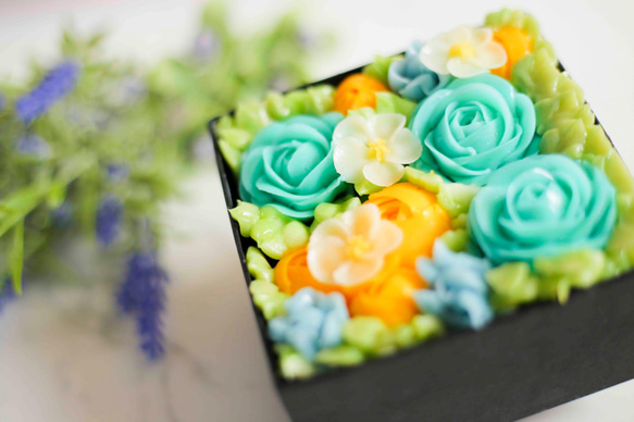 『食べられるお花のケーキ』【Mint Blue】"ミニ"ボックスフラワーケーキ＜ミニサイズ＞　 3枚目の画像
