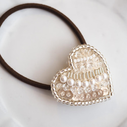 スワロフスキービジューのカチューシャ SWAROVSKI スワロフスキー カチューシャ 蝶々のスワロ ビジュー