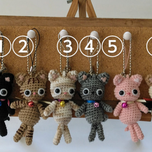再販・編み猫ストラップ（6つのうち一つ） あみぐるみ いちごママ 通販