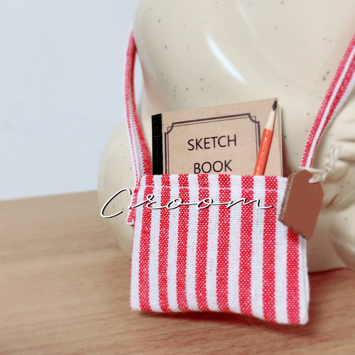 しろくま貯金箱】赤白バッグ、ノート、鉛筆 その他インテリア