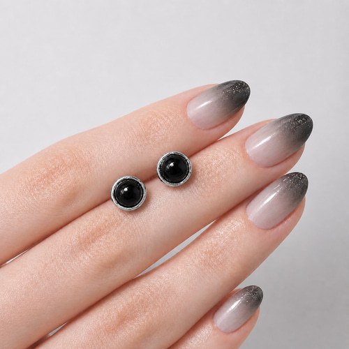ブラックオニキス ボディピアス 天然石 14G 16G 18G 軟骨ピアス 8月
