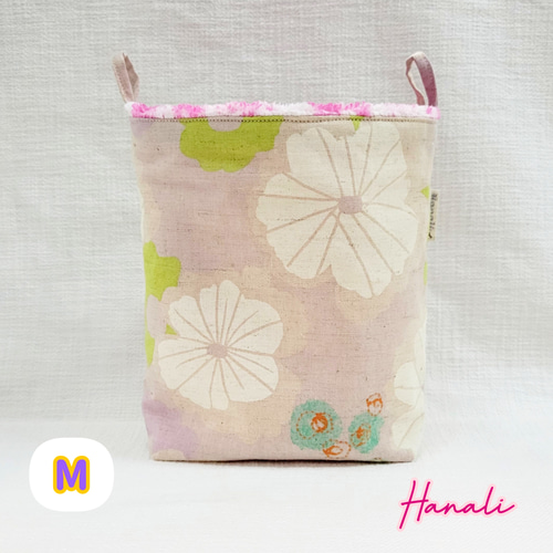 モモンガの隠れ家」縦長ポーチM/白い花、和柄、浅紫色 おもちゃ