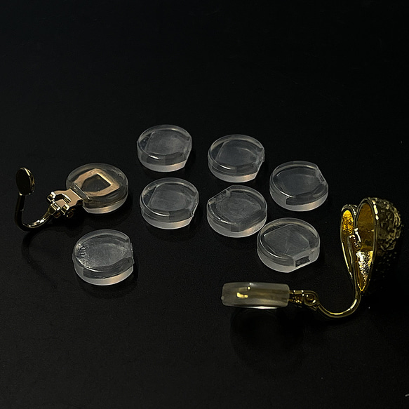 ess101【10個入り】クリップイヤリングの金具につける樹脂キャップ、金属アレルギー防止可 5枚目の画像