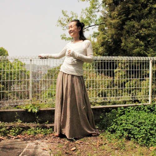 【SALE】asana 薄手 ロング フレアー スカート草木染め●L麻墨グレー SALE】asana 薄手 ロング フレアー スカート草木染め○L麻墨