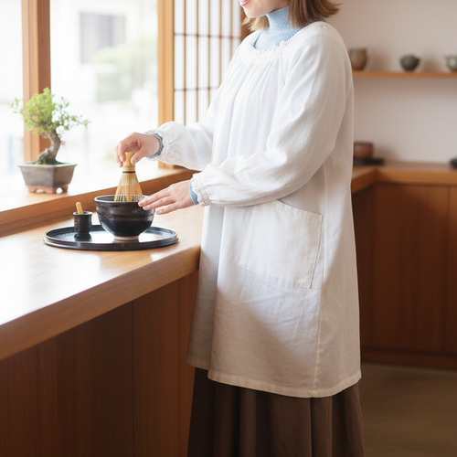 母の日からフォーマル用エプロンにも❣かぶるタイプの割烹着