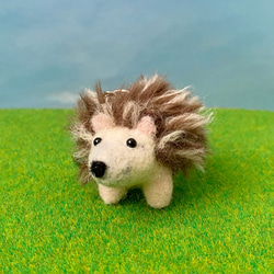 ハリネズミのキーホルダー・ストラップ 携帯ストラップ すたーれ