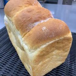 【送料無料※一部地域除く】Gaku自慢の食パン1斤とおまかせパン詰め合わせセット 2枚目の画像