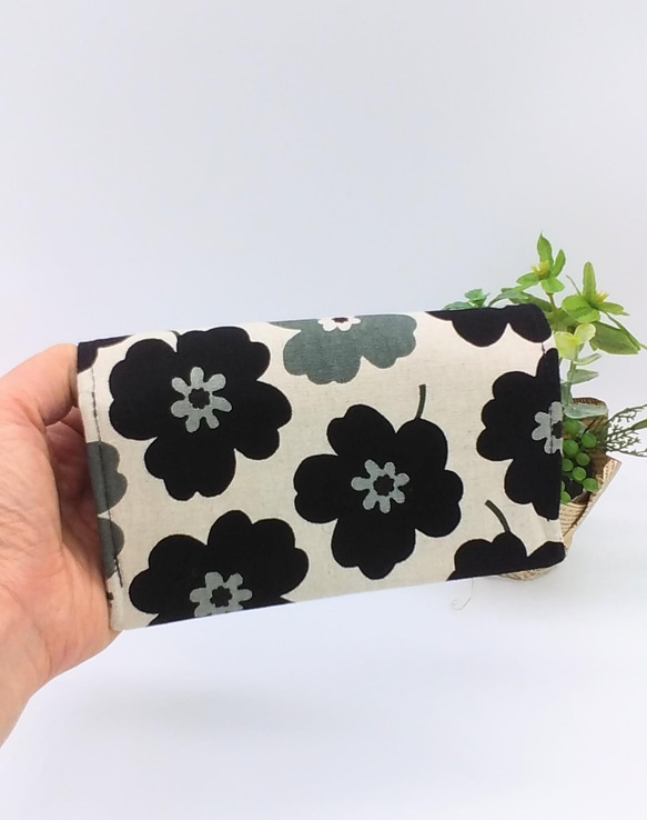 【再販】全7カラー※ミニ財布⭐︎北欧風の花柄&デニム（ブラック） 9枚目の画像