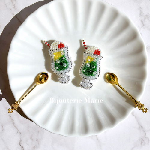 ビーズ刺繍 ✳︎シュワっとメロンソーダ ブローチ✳︎ ブローチ