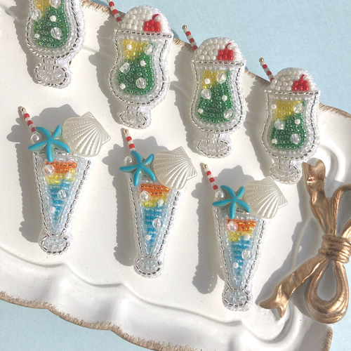 ビーズ刺繍 ✳︎シュワっとメロンソーダ ブローチ✳︎ ブローチ