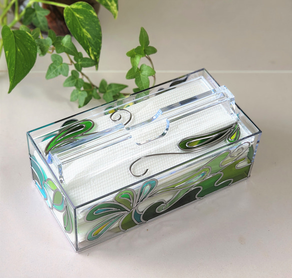 訂購：「琉球南島綠」玻璃藝術紙巾盒 第2張的照片