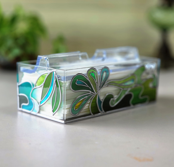 訂購：「琉球南島綠」玻璃藝術紙巾盒 第1張的照片
