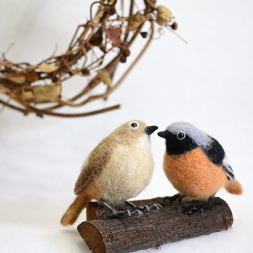 受注後制作】羊毛フェルト 野鳥 小鳥 卓上マスコット ジョウビタキ