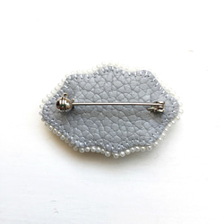 フォーマルにも✴︎ビジュー×パールのビーズ刺繍ブローチ/コサージュ 6枚目の画像
